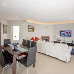 Rafaella Ii Palace By Atlantic Places Villa Albufeira