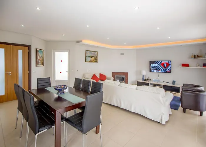 Rafaella Ii Palace By Atlantic Places Villa Albufeira